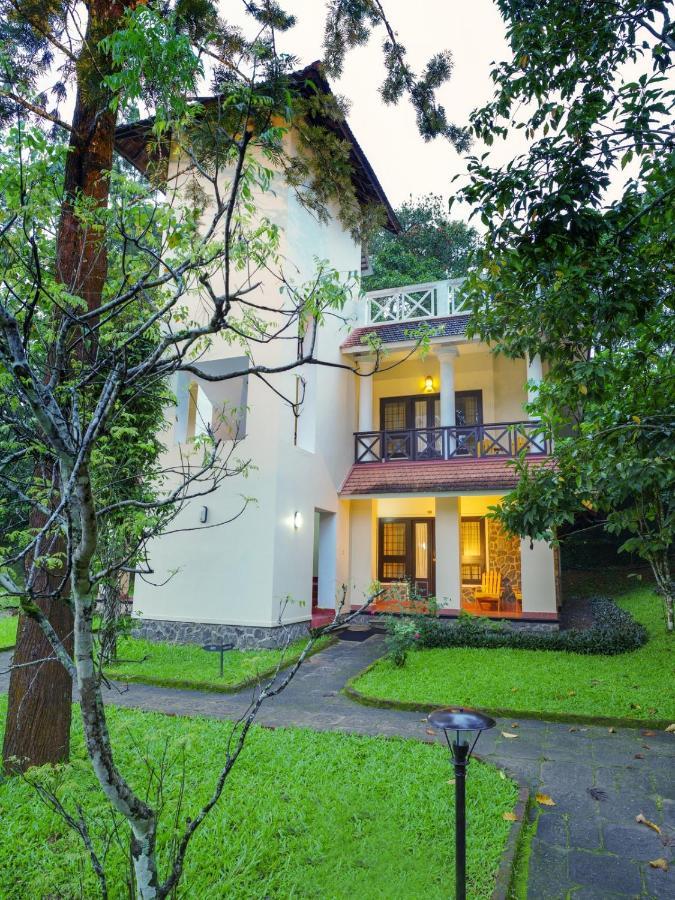 Hotel Treetop Текади Екстериор снимка
