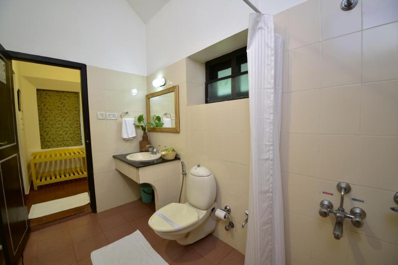 Hotel Treetop Текади Екстериор снимка